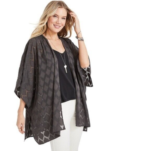 Maurices Kimono Women One Size Gray Textured Diamond Pattern Ruana Wrap Cover Up - Picture 1 of 10